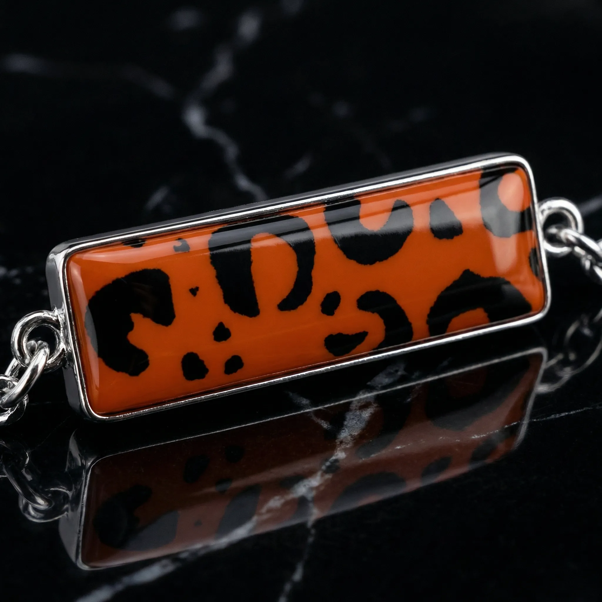 Leopardo Rojo - Imagen campaña 2